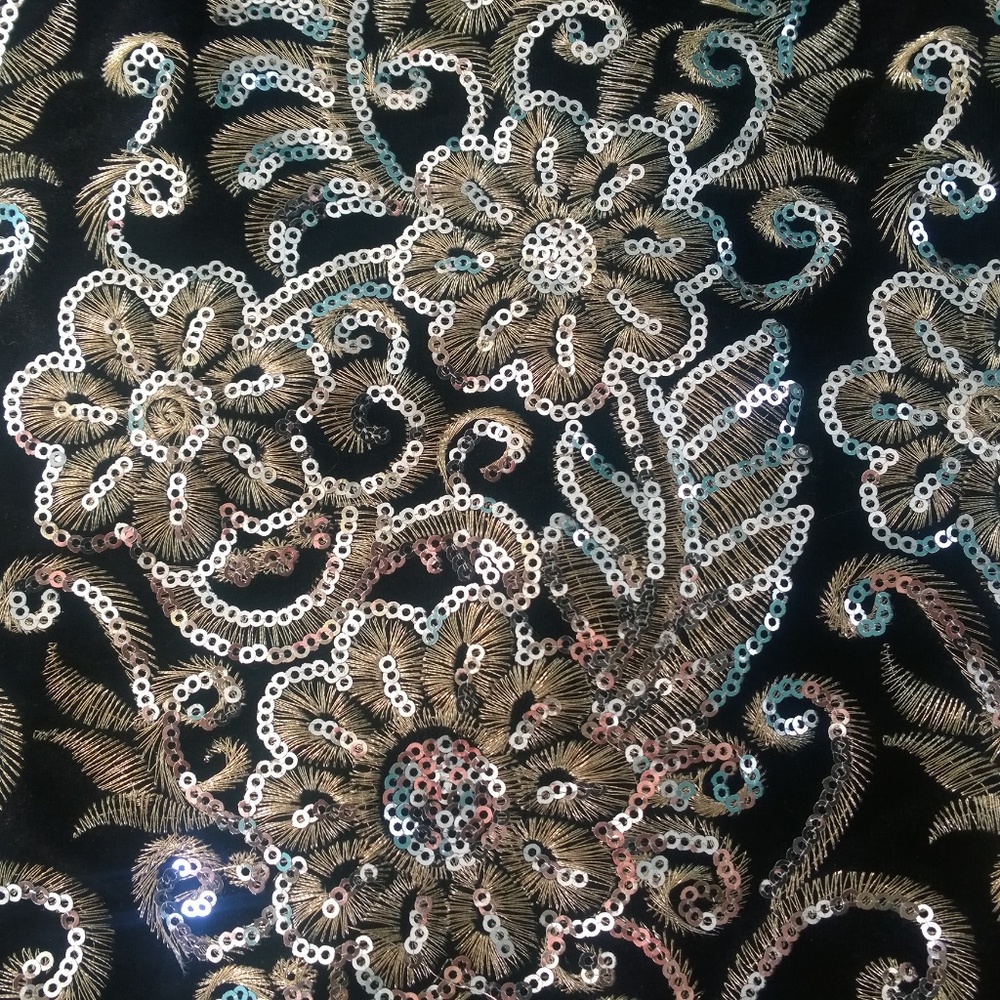 *LAST DAY CLEARANCE* Sequin Bodycon Mini Dress - Picture 2 of 7